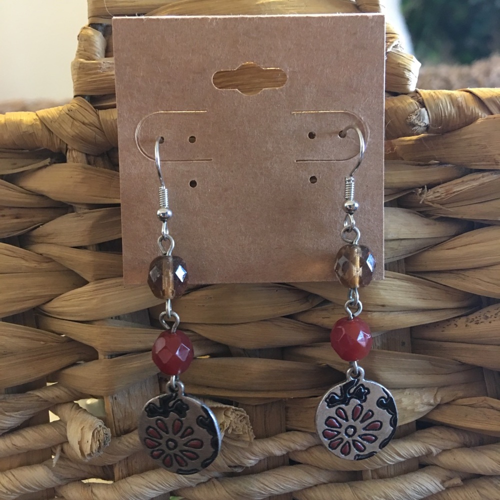 Flower medallion faceted glass bead dangle earring